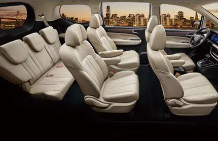 73.2-Inch 7-Seat Design