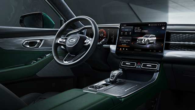Ultra-thin screen & full coverage LCD dashboard