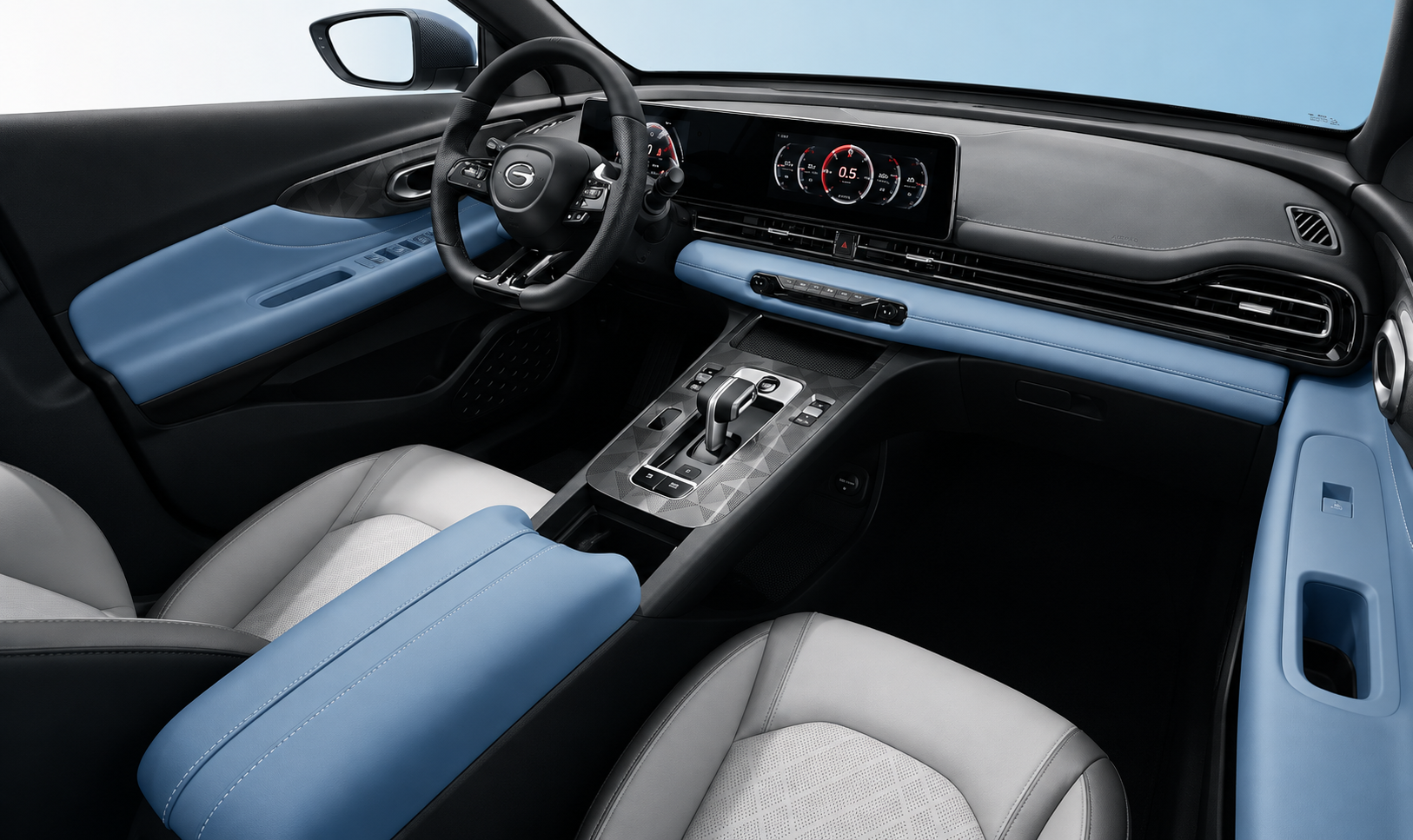 EMPOW R interior
