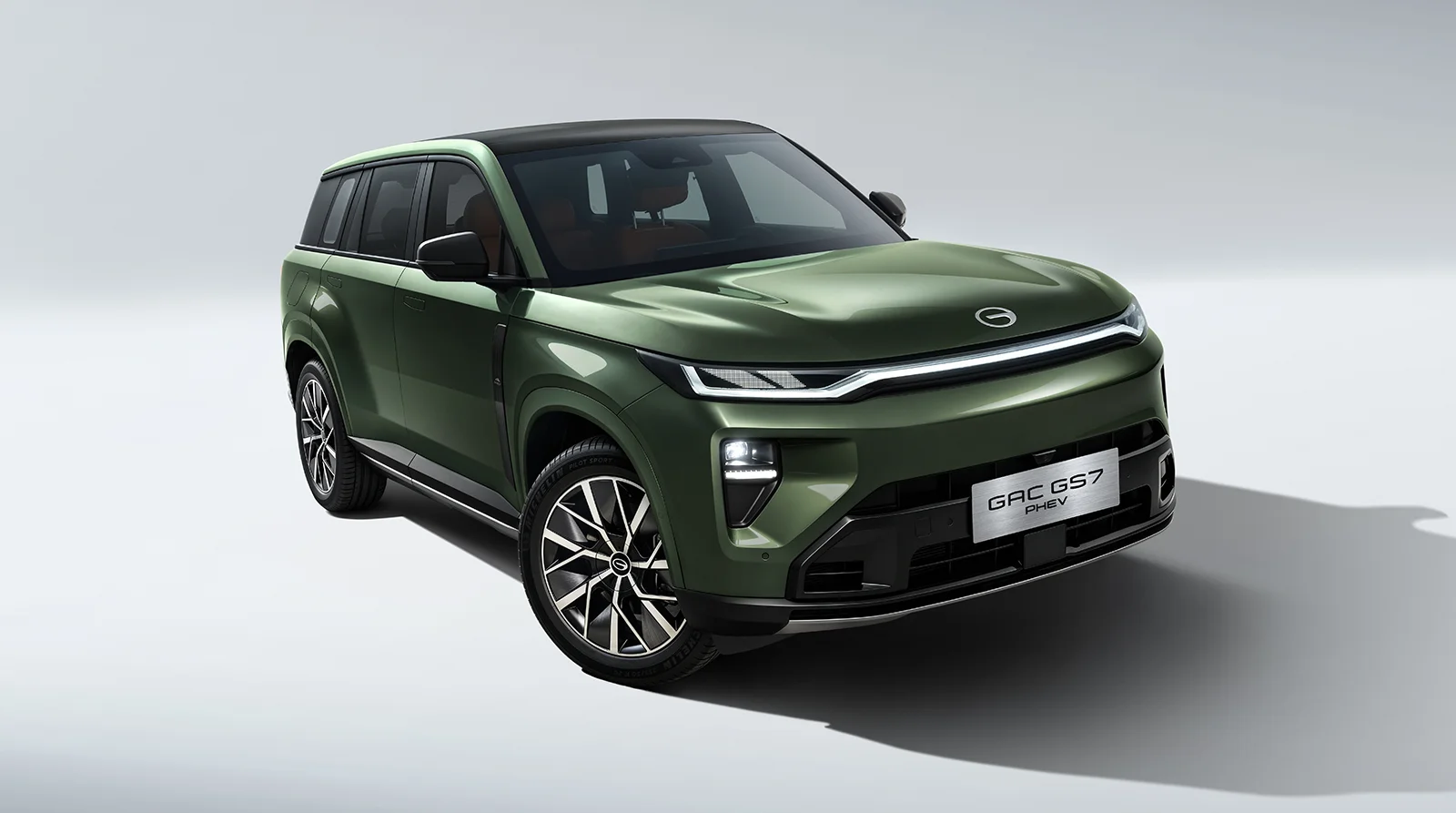 GS7 Exterior